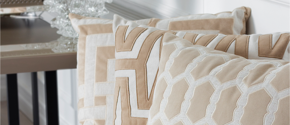 Almofadas na decoração: 3 formas para destacar seu ambiente Almofadas na decoração: 3 formas para destacar seu ambiente