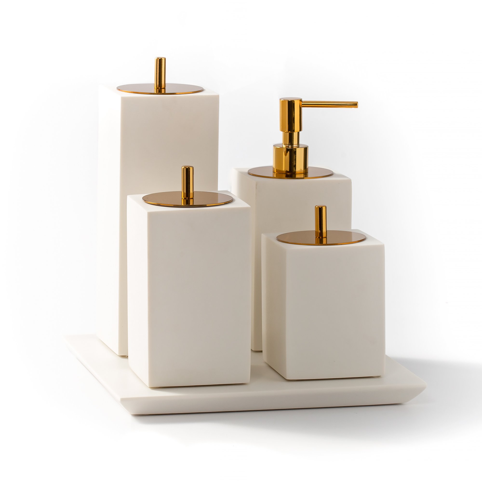 kit_banheiro_off_white_red_gold