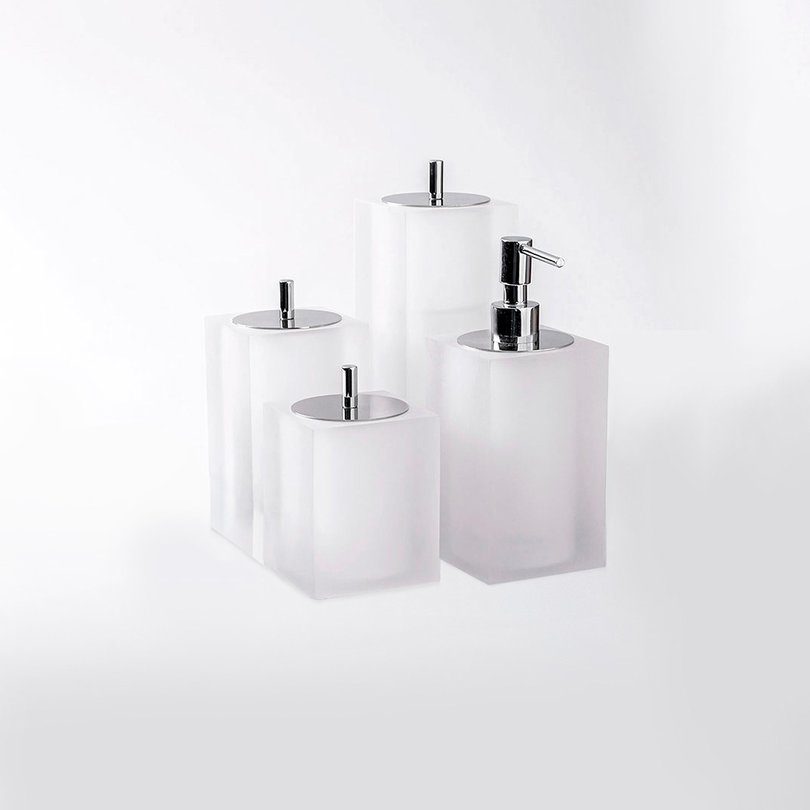 01 conjunto banheiro 4 pcs cristal fosco cromado