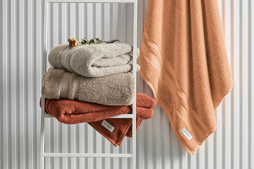 toalha lorenzi trussardi ambiente