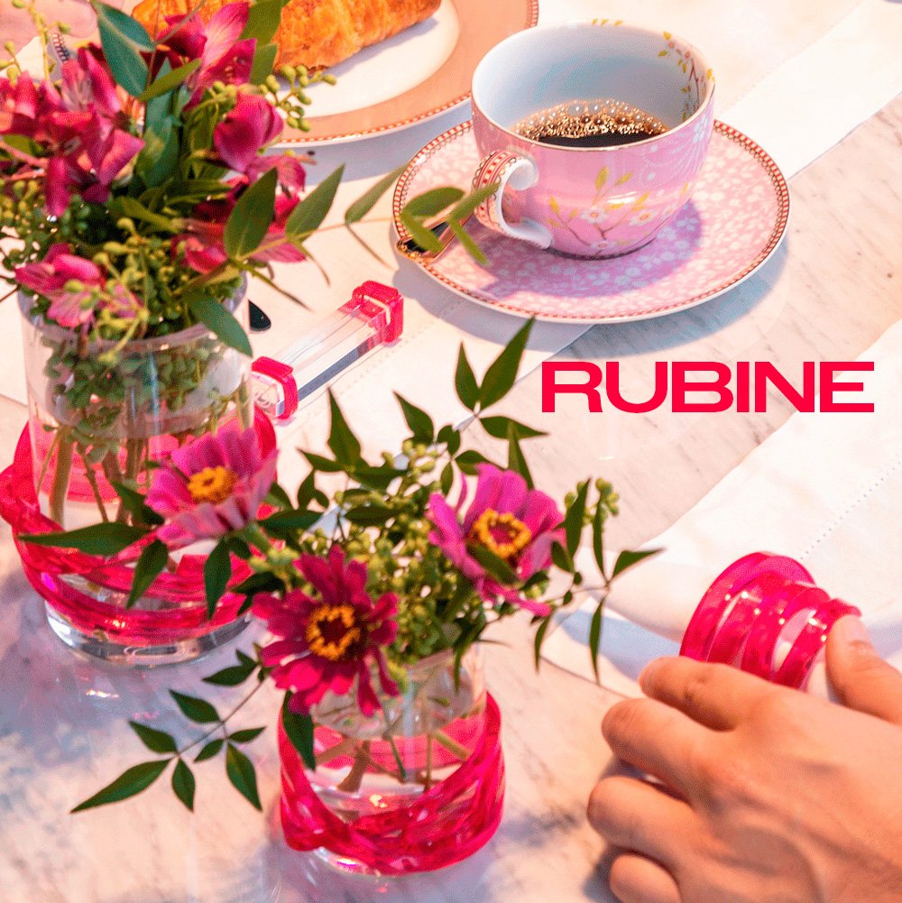 banner rubine