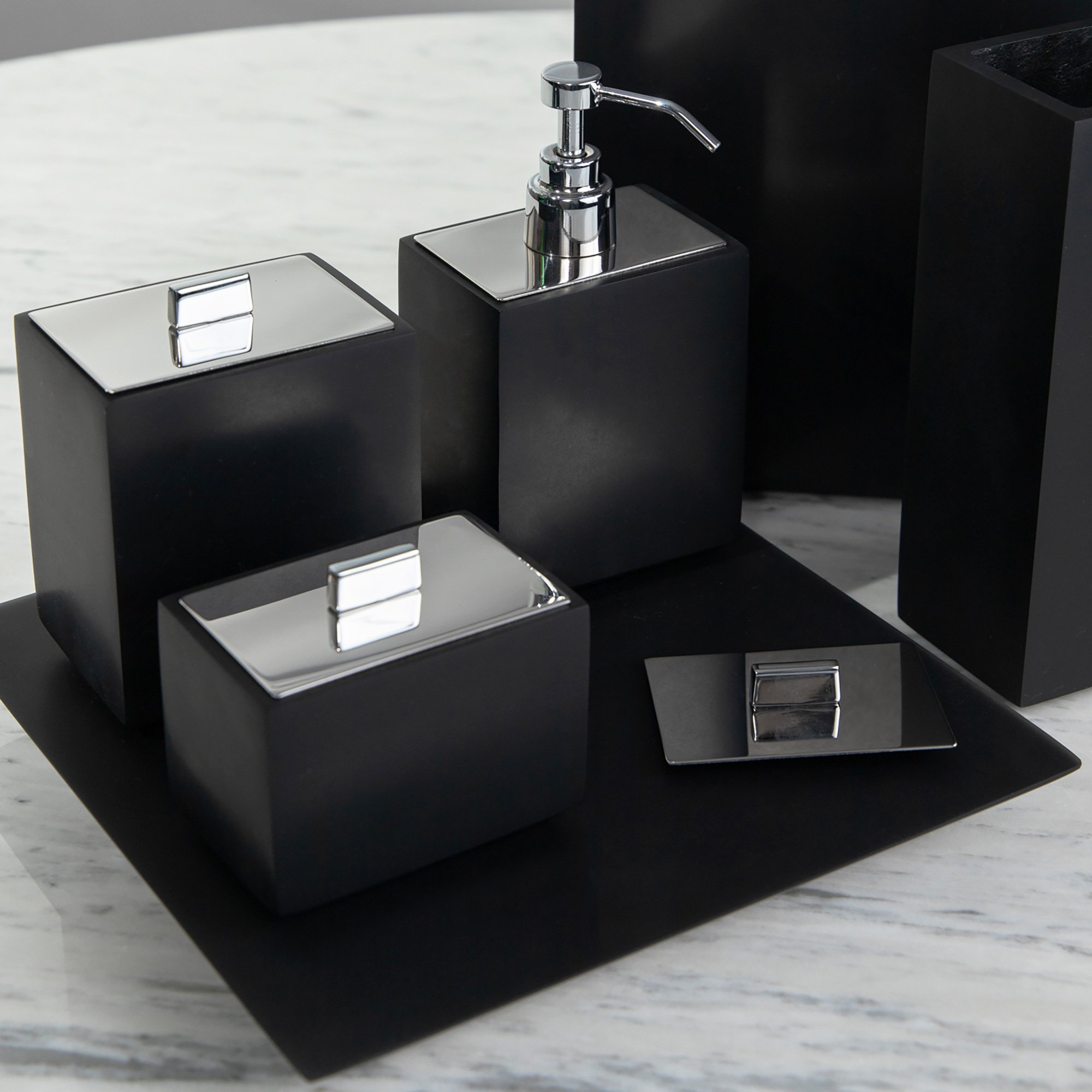 01 conjunto banheiro retangular 6 pcs resina preto fosco cromado