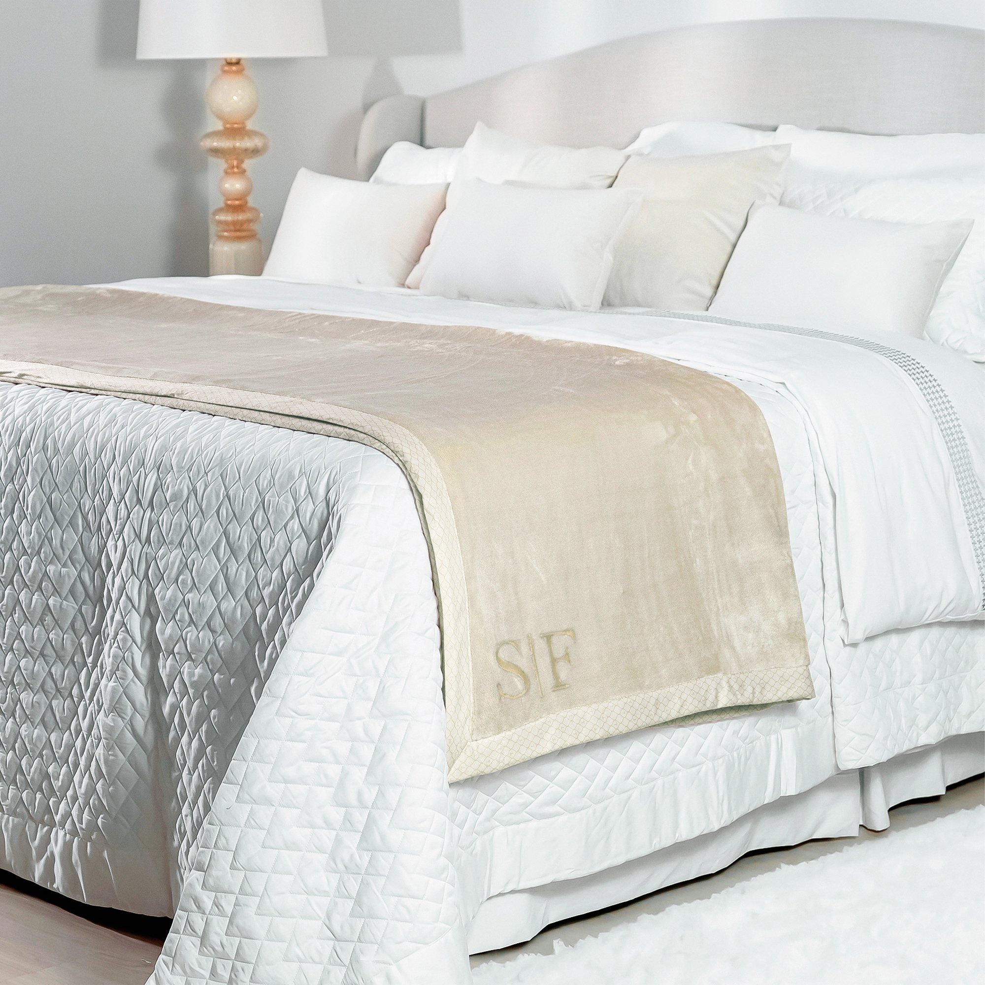 02 cobertor trussardi 100 microfibra aveludado piemontesi