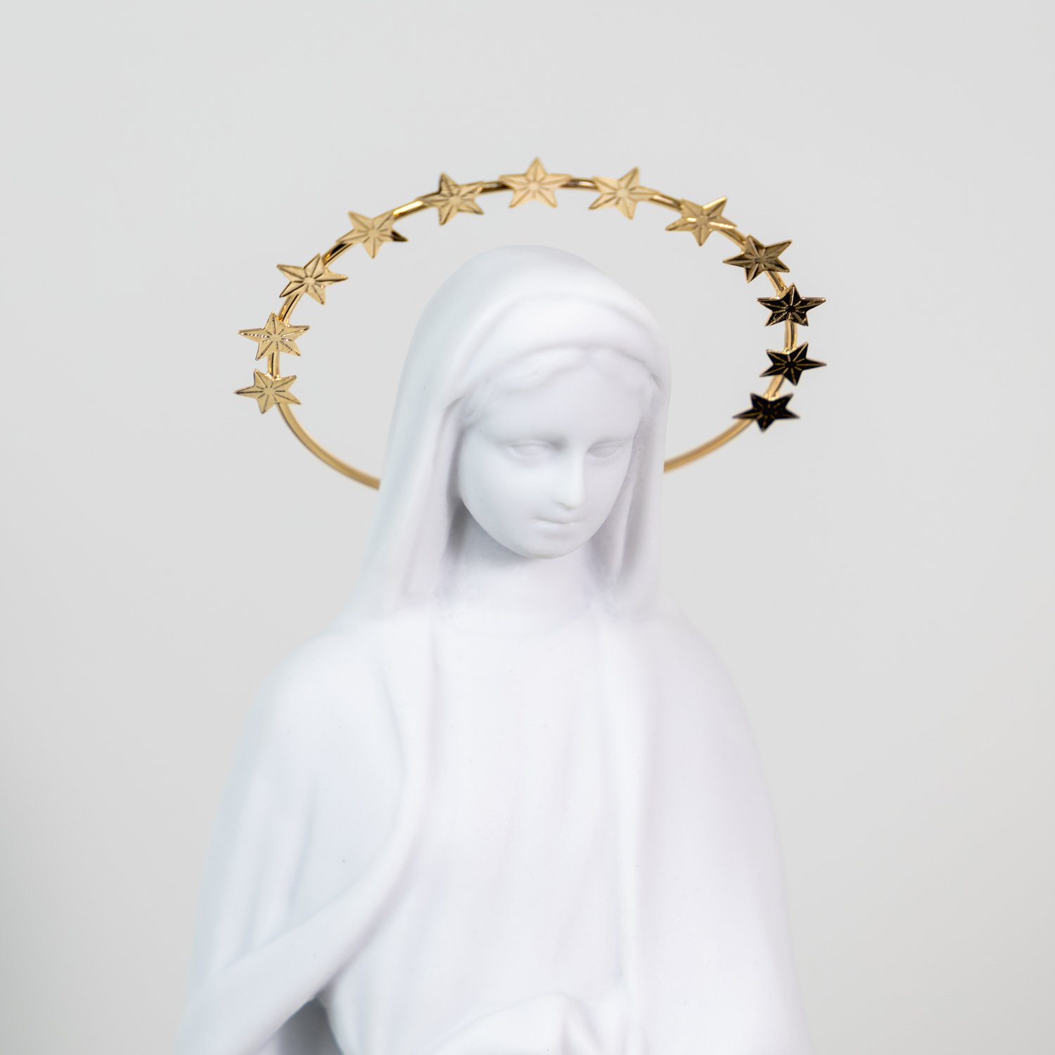 04 imagem maria passa na frente c aureola ouro