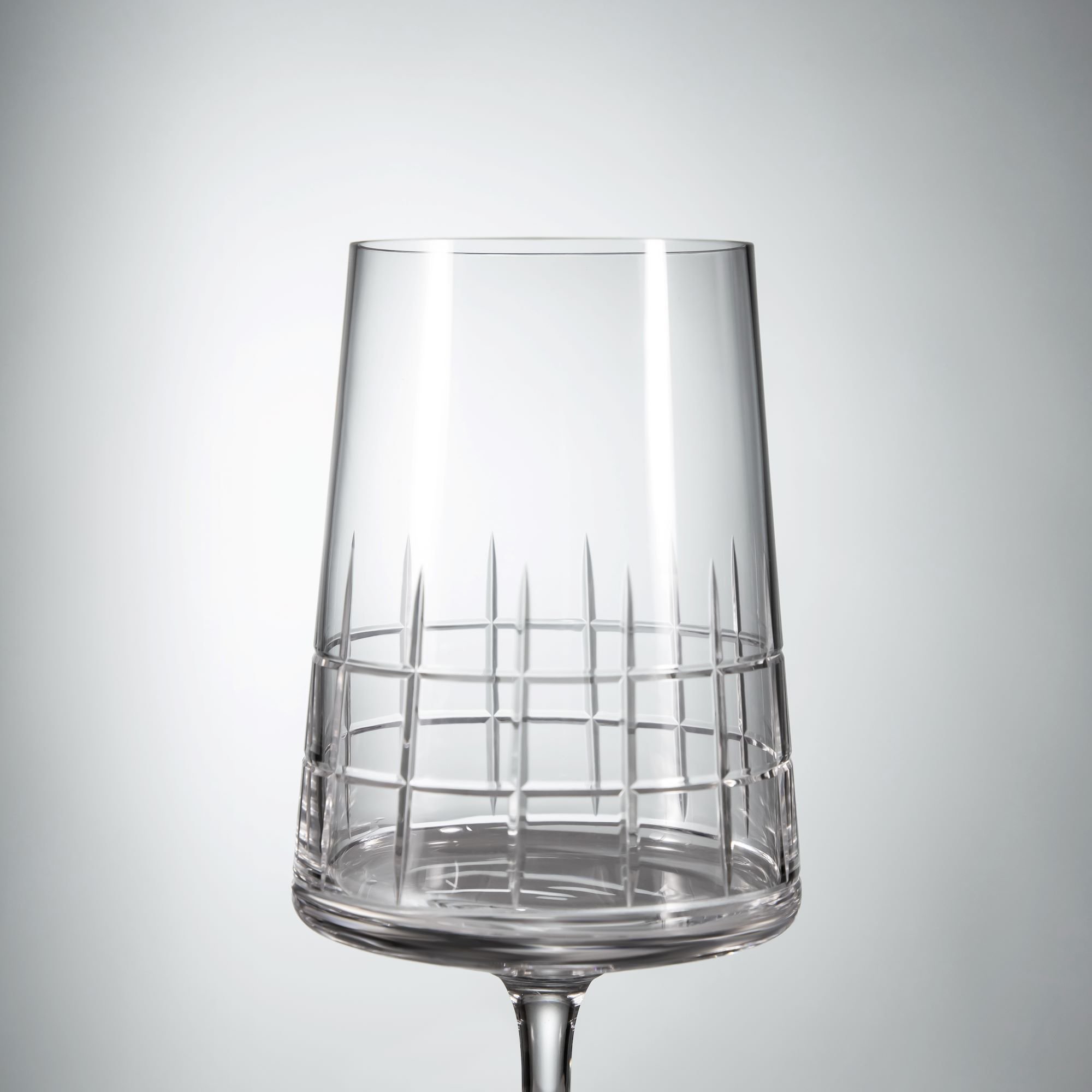 02 taca de cristal lapidado amaite p agua 600ml incolor