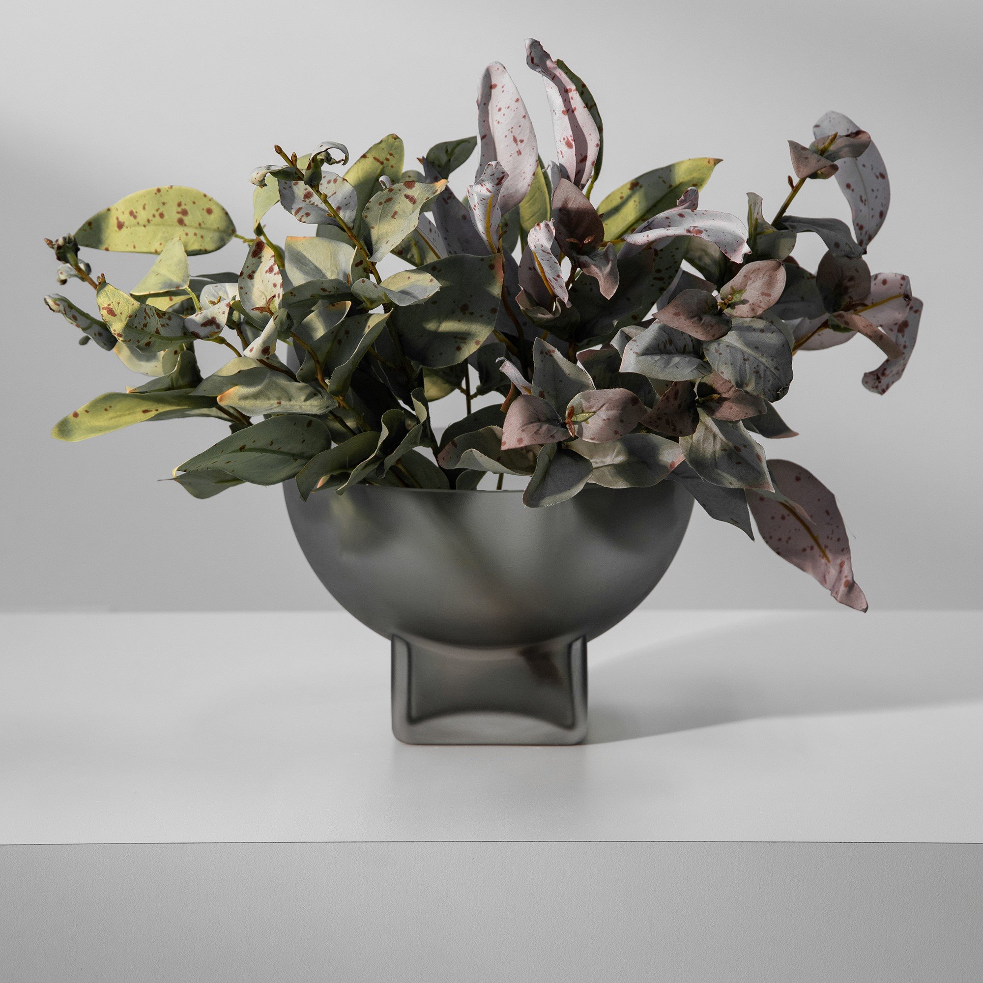 vaso vidro frozen aberto cinza ambientada