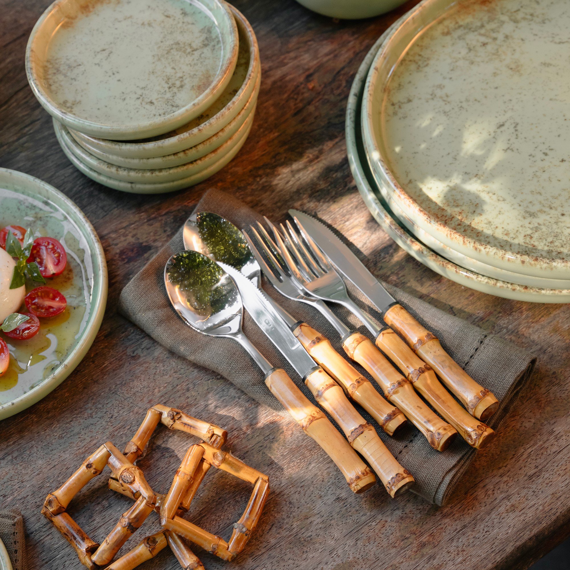 talheres de mesa inox com bambu natural mesa posta foto sottile casa sottile