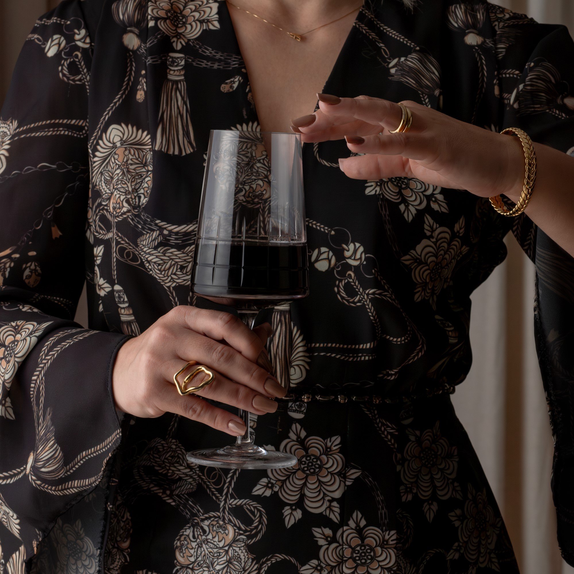 taca de cristal lapidado amaite p vinho tinto 500ml incolor