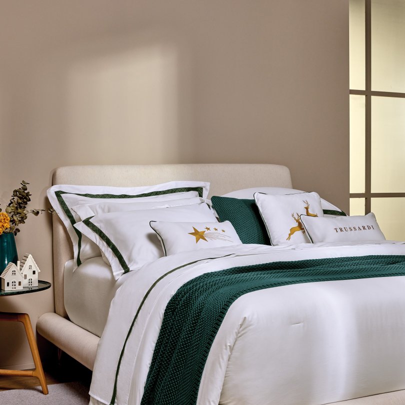 jogo de cama trussardi cetim 300 fios eleganza ambientada
