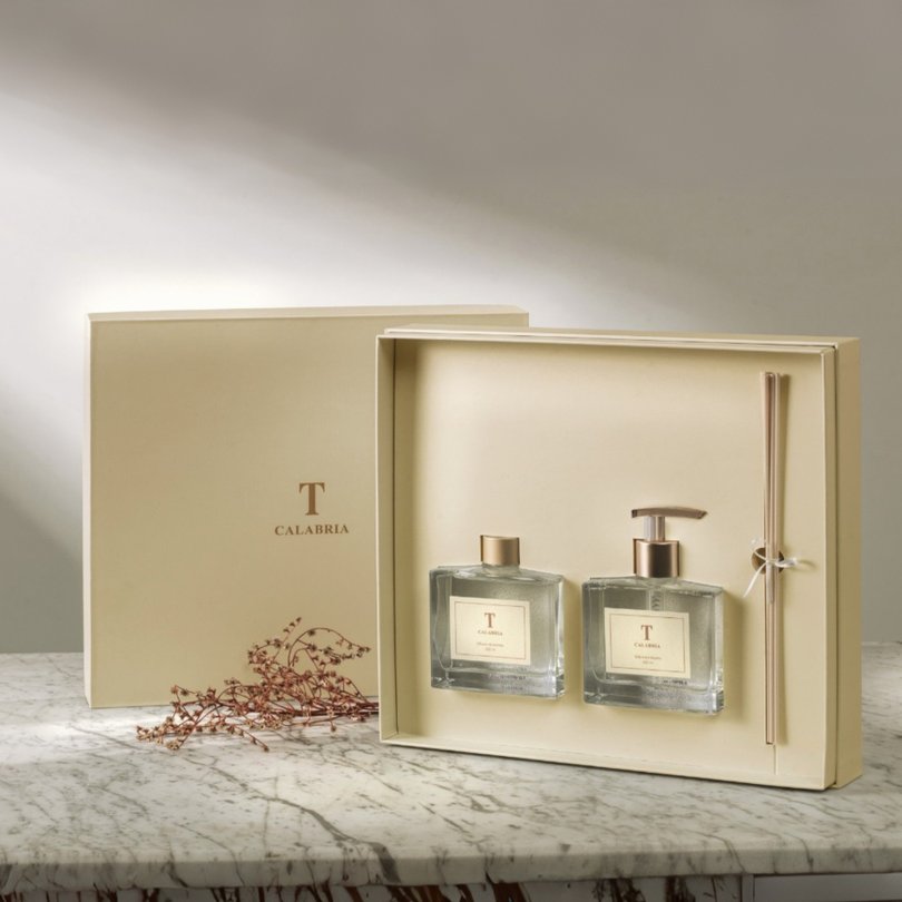 kit presente sabonete liquido e difusor t calabria 200ml ambientada