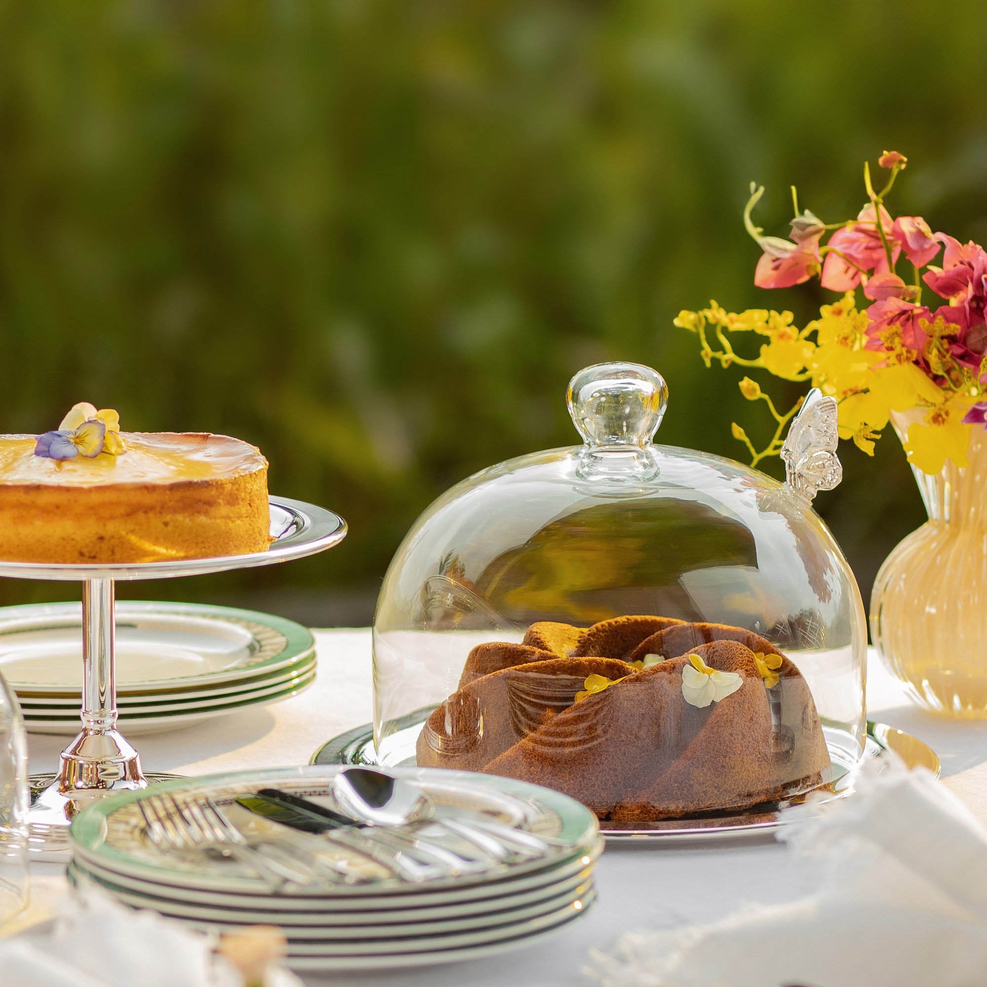 porta doces prata grande c cupula e aplique borboleta 2