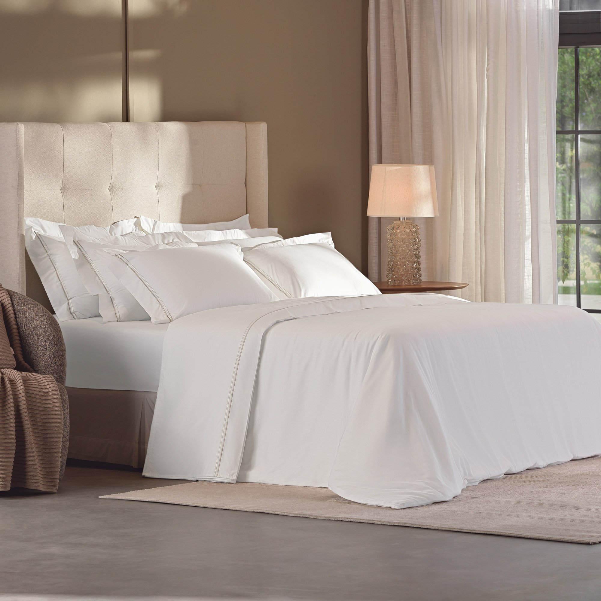 jogo de cama literie percal 200 fios grace branco e fendi queen 2