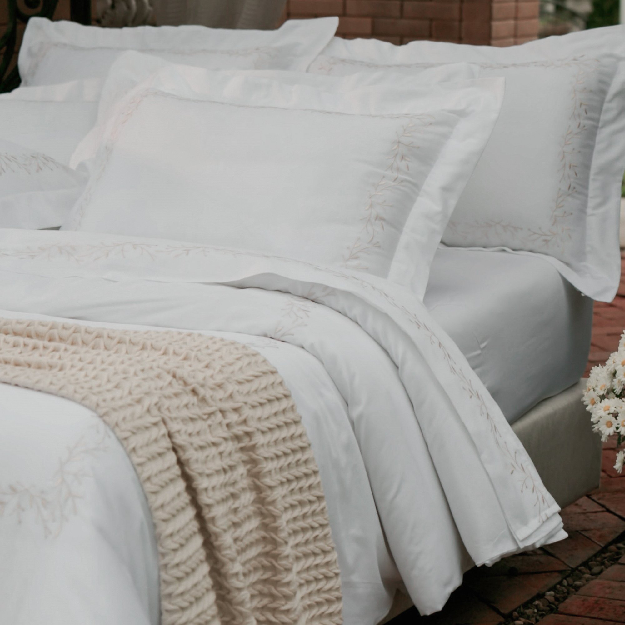 Peseira Literie Tricot Relevo Ninive Queen 33