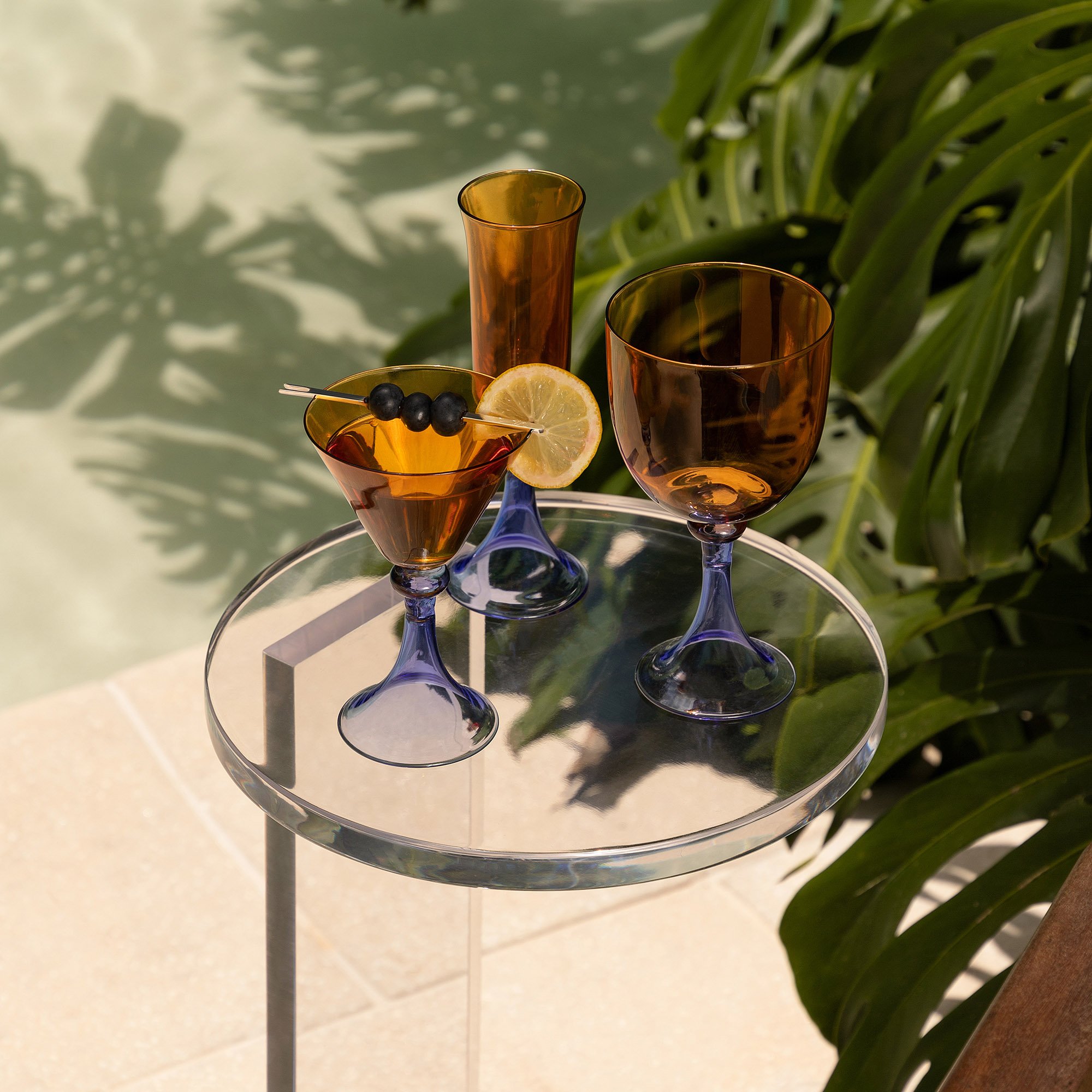 taca de vidro p drink 150ml laranja e roxo