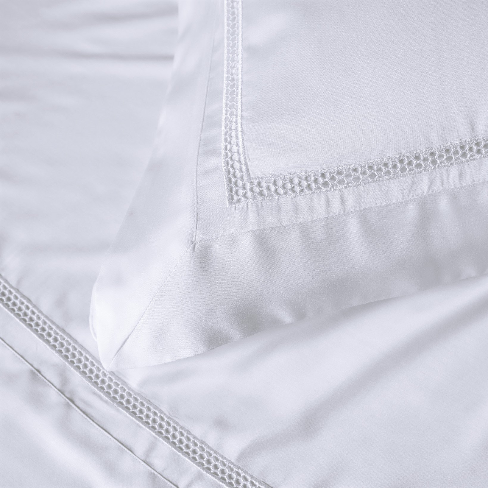 jogo de cama trussardi 300 fios cetim 100 bambu contessina branco detalhe