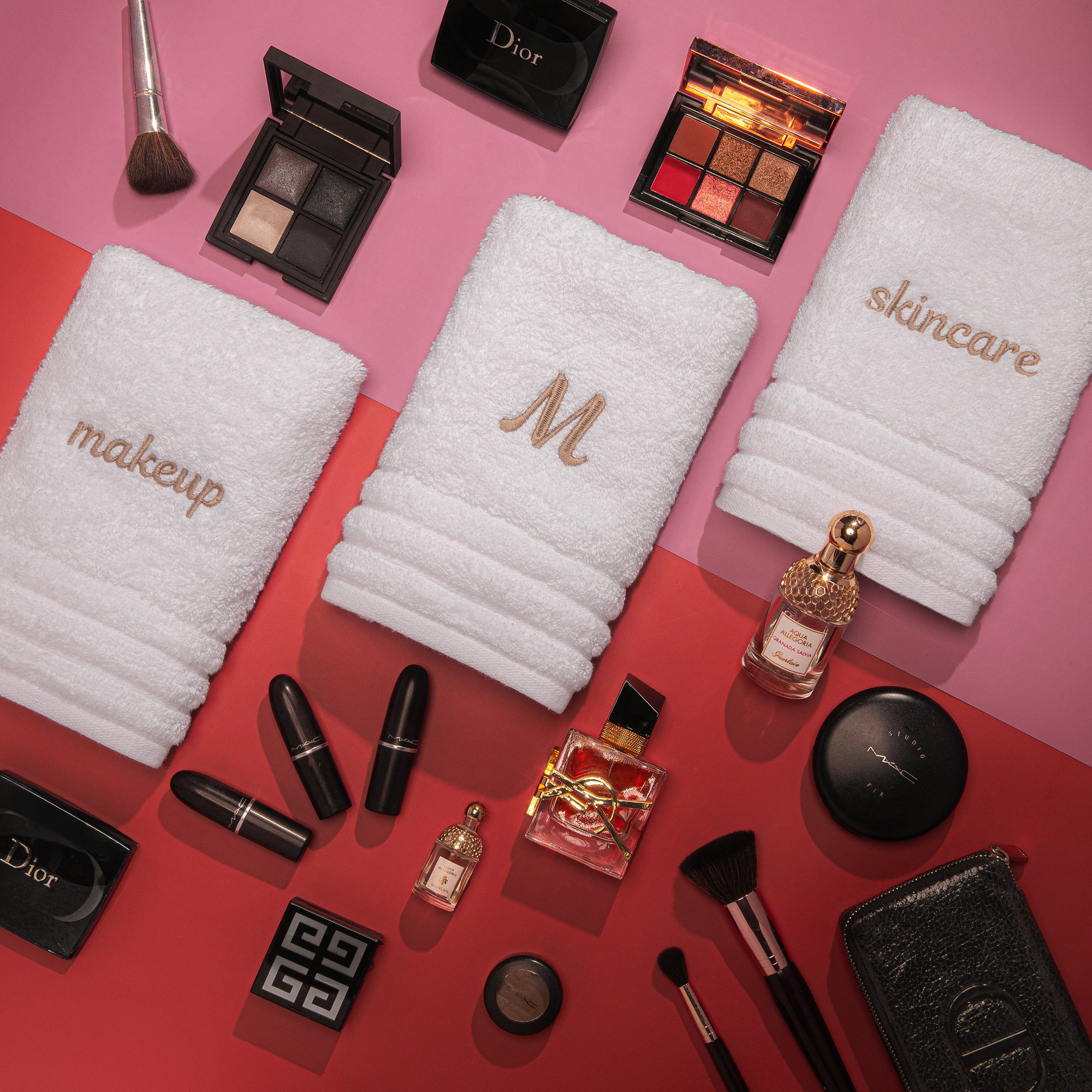 kit presente 3 toalhas de lavabo bordado beauty caixa presente ambietada sottile casa