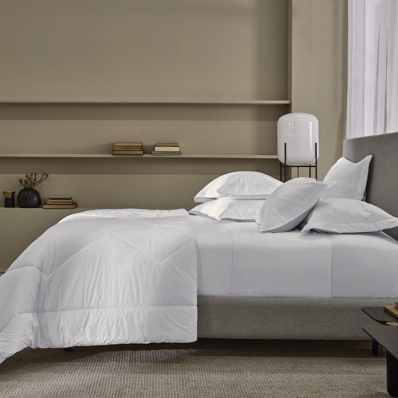 03 edredom trussardi percal 300 fios perini branco