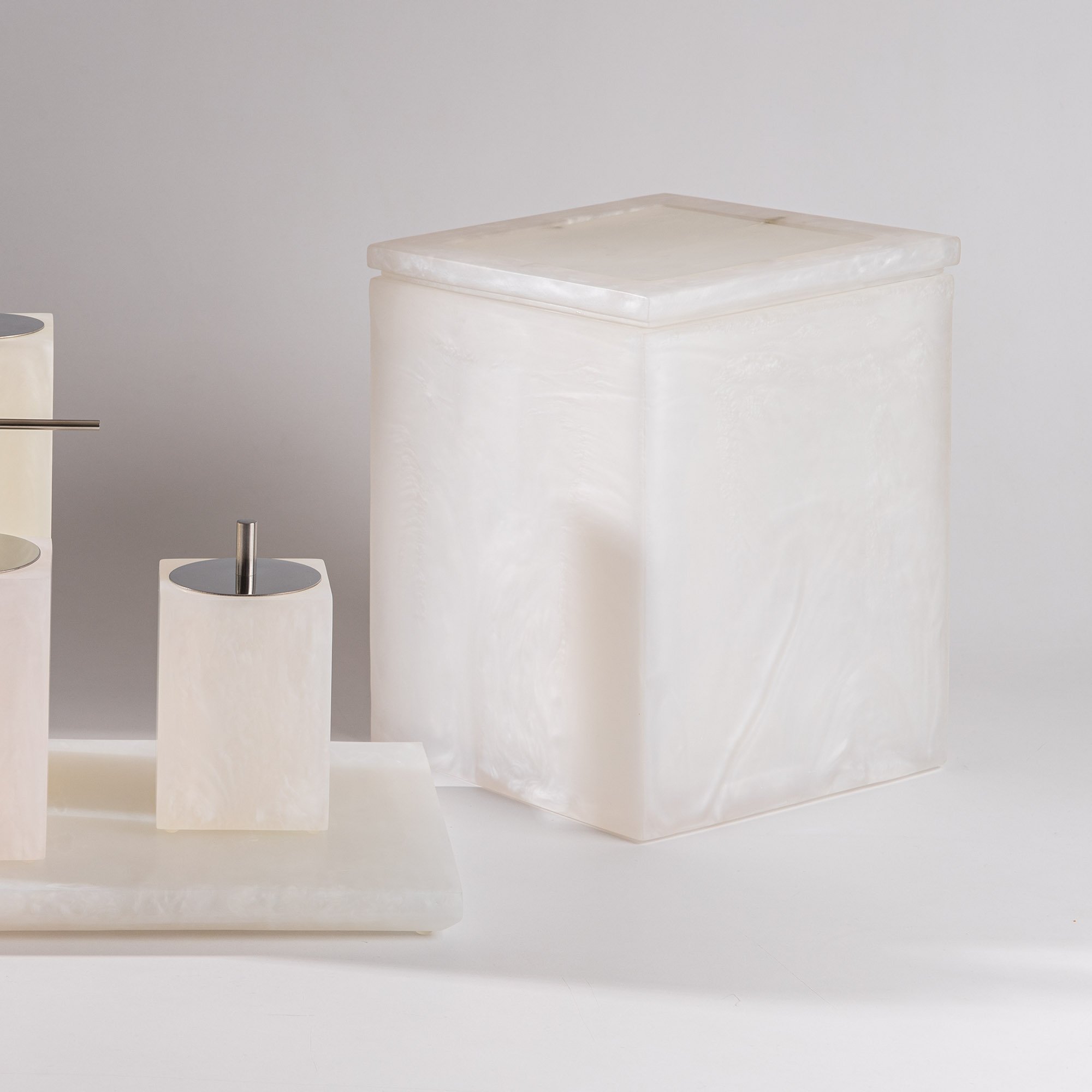 conjunto banheiro 5 pecas davos resina madreperola matte cromado conceito sottile casa