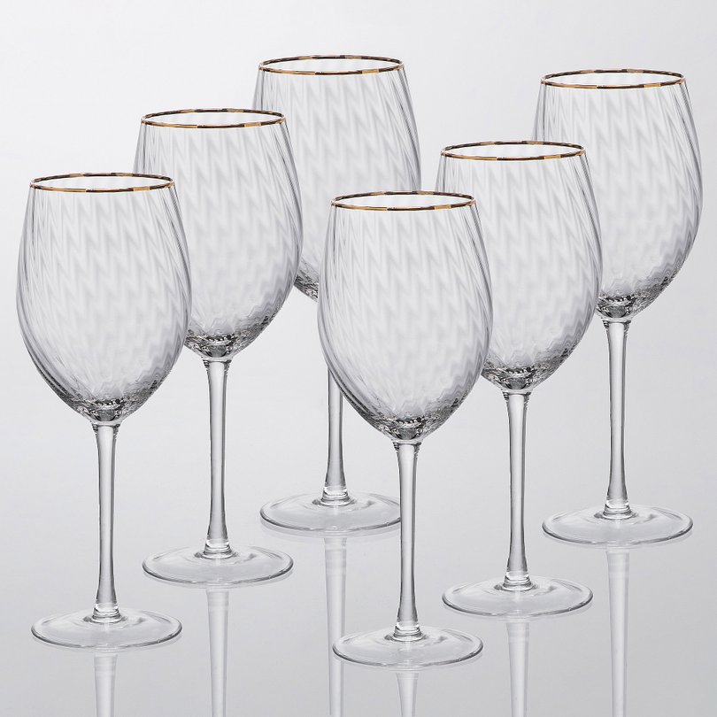 taca com borda dourada tinto com seis lumina