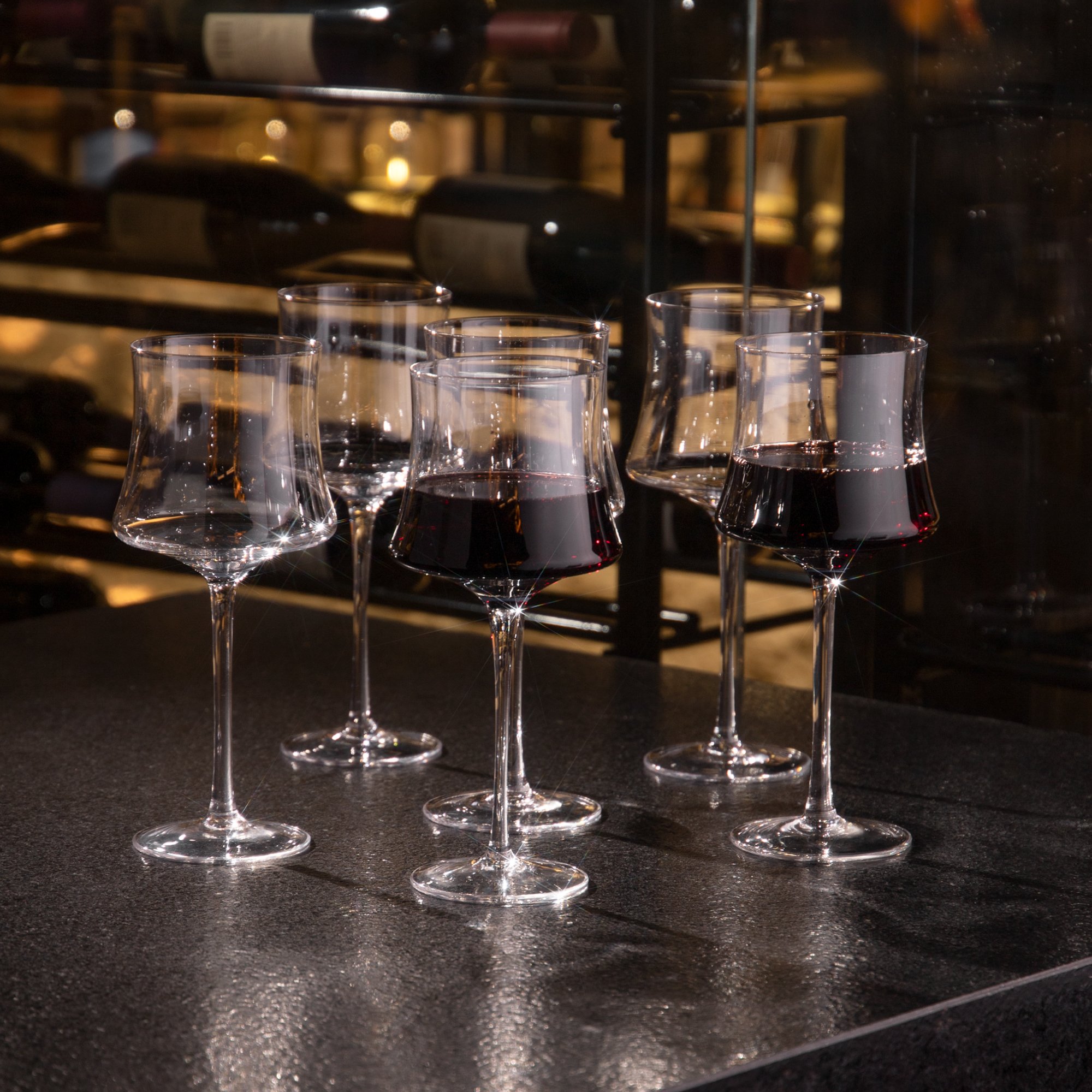 01 taca de vinho tinto versa incolor