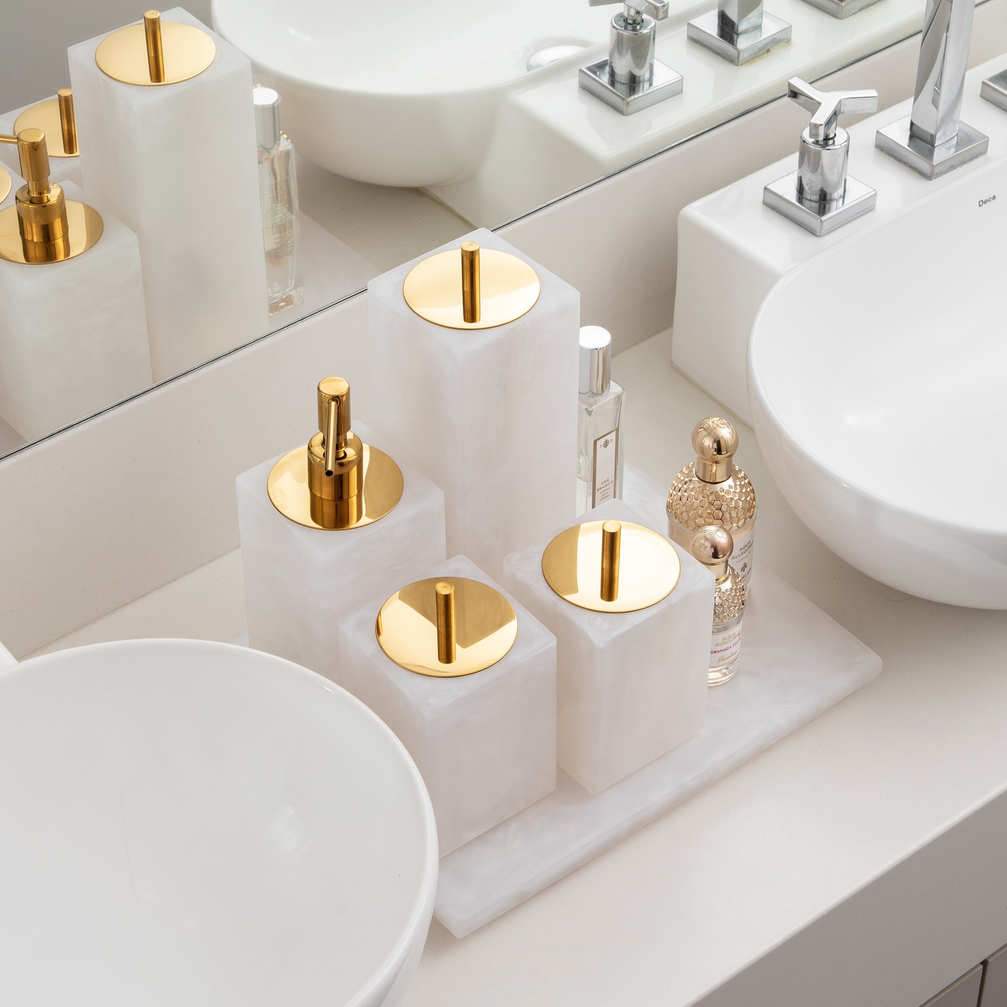 03 porta escova de dentes davos resina madreperola matte gold