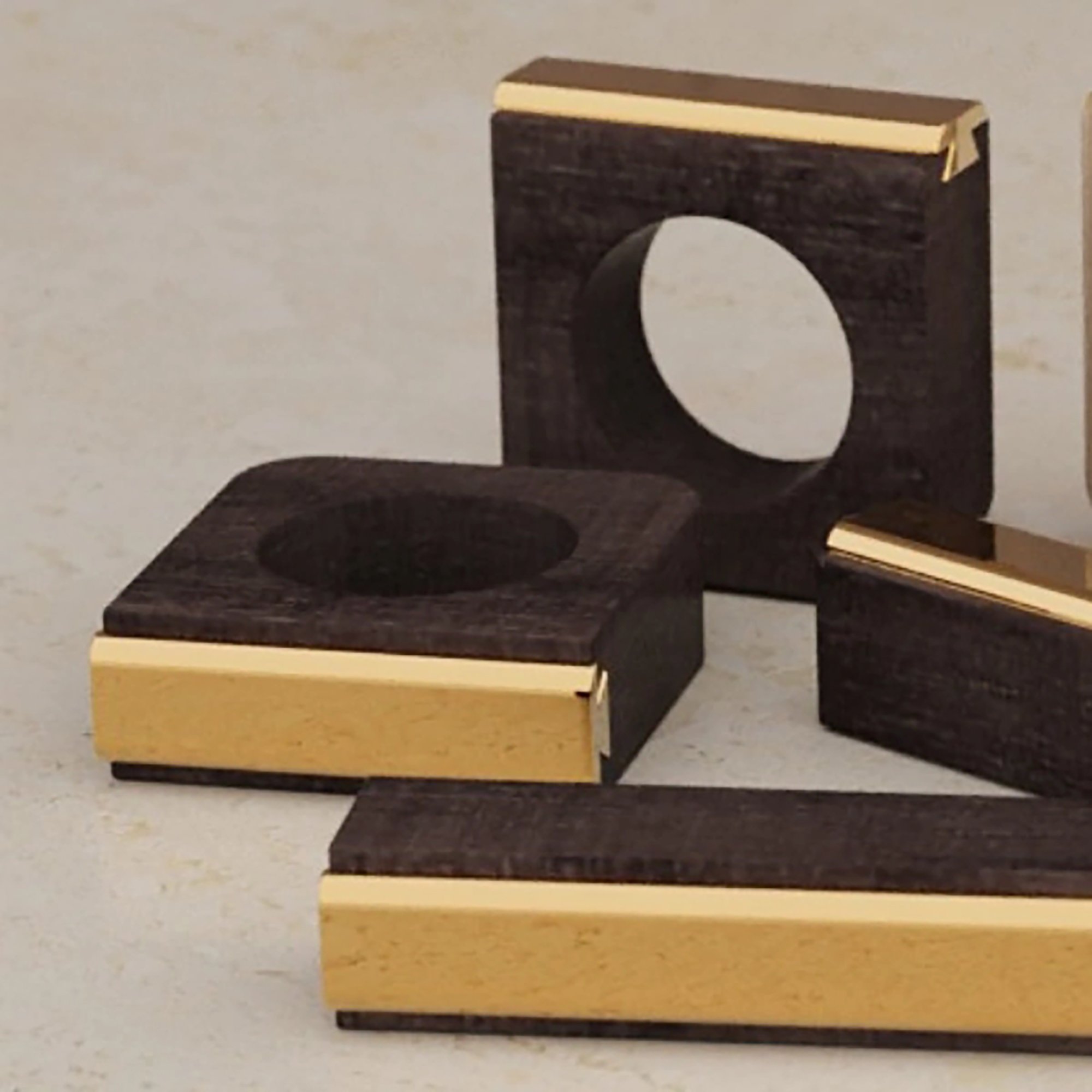 anel de guardanapo e descanso de talher alenya madeira muiracatiara ambientada