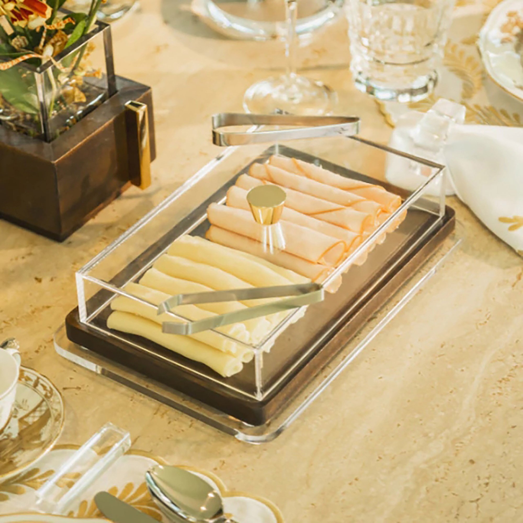 porta frios alenya madeira muiracatiara ambientada