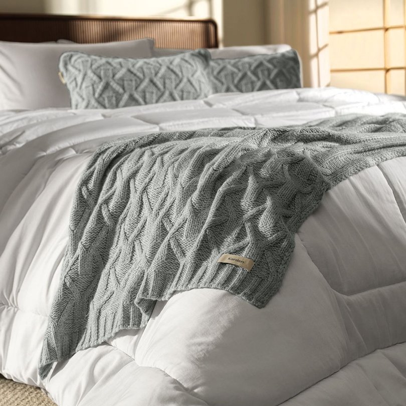 01 peseira karsten roman nevoa