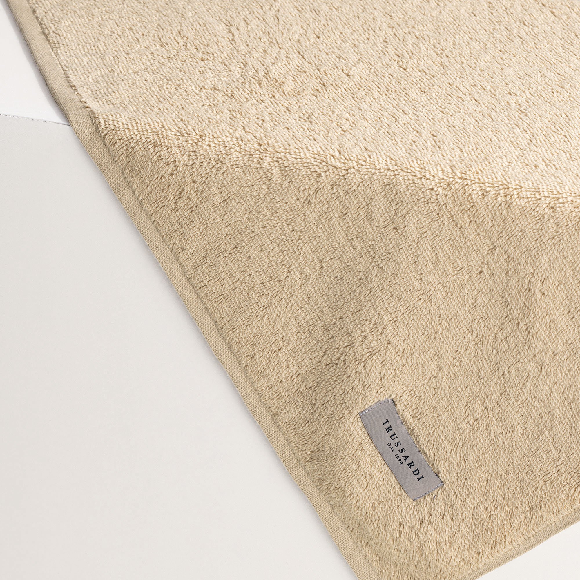 toalha trussardi 100 algodao fontani mocaccino 2