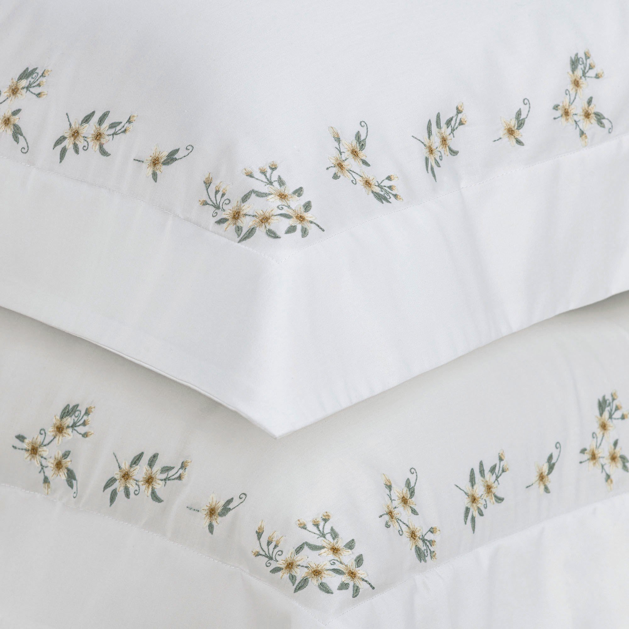 TRUSSARDI CAMA ZAGARA CASAL JOGO DE CAMA DETALHE1