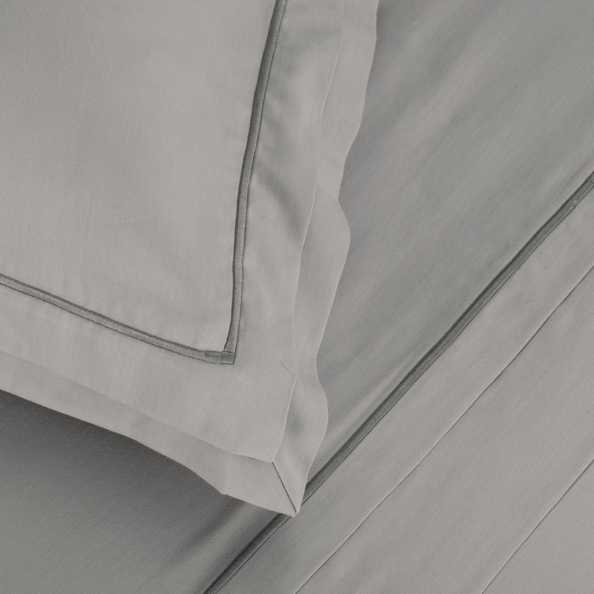 trussardi cama doppio marmo detalhe sottile casa