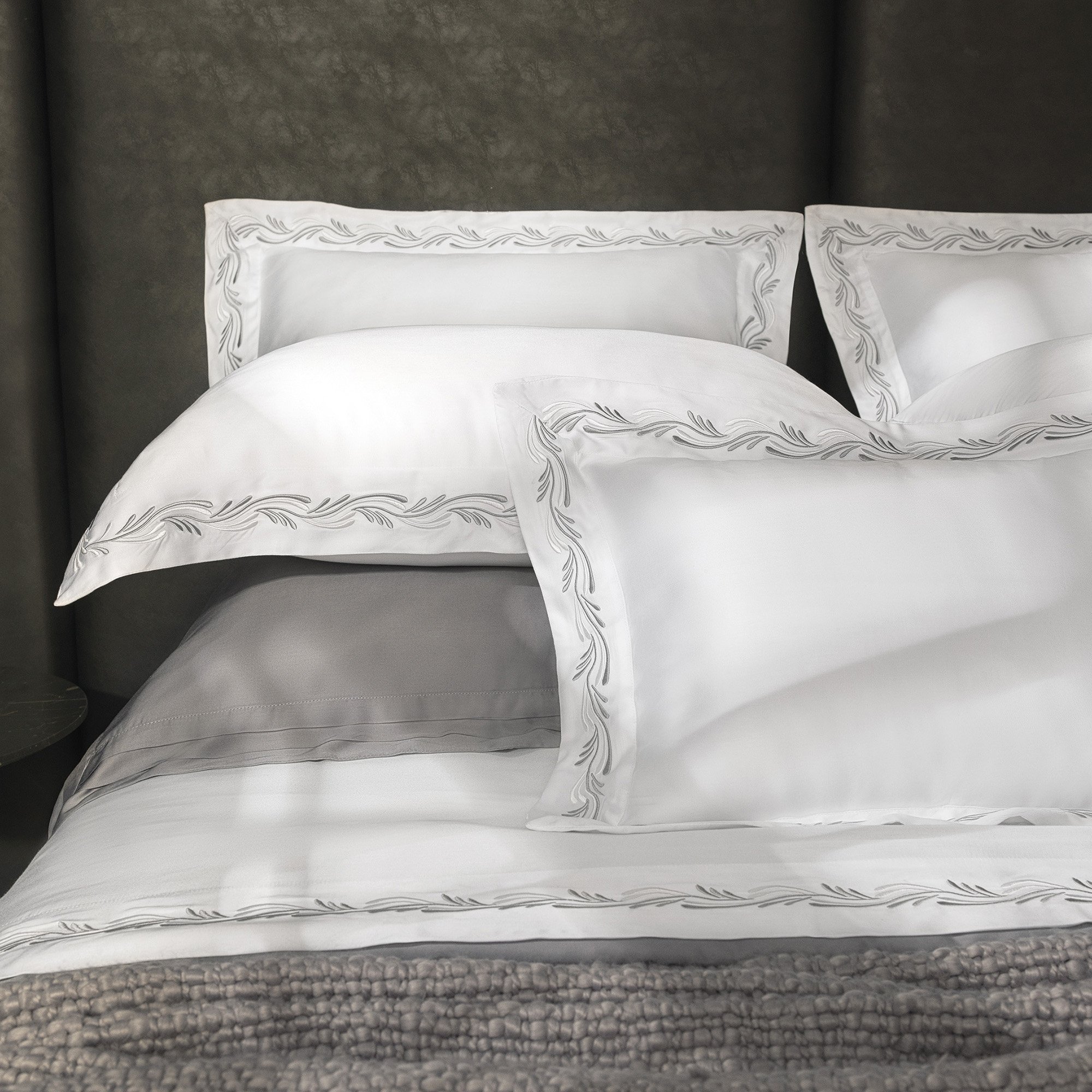 jg cama ondas branco detalhes sottile casa