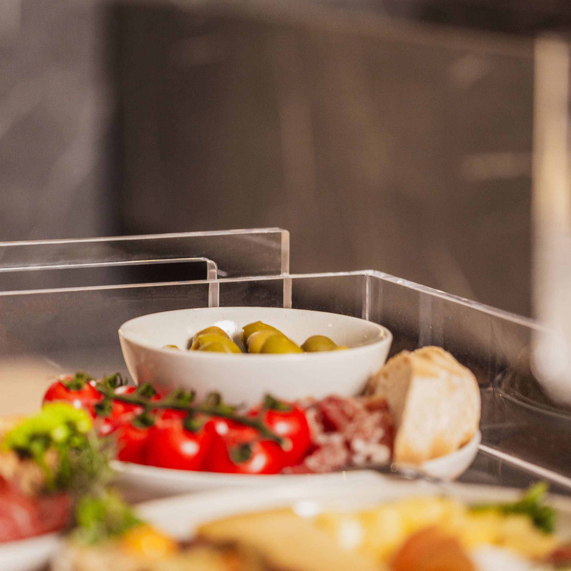 bandeja retangular claire detalhes sottile casa