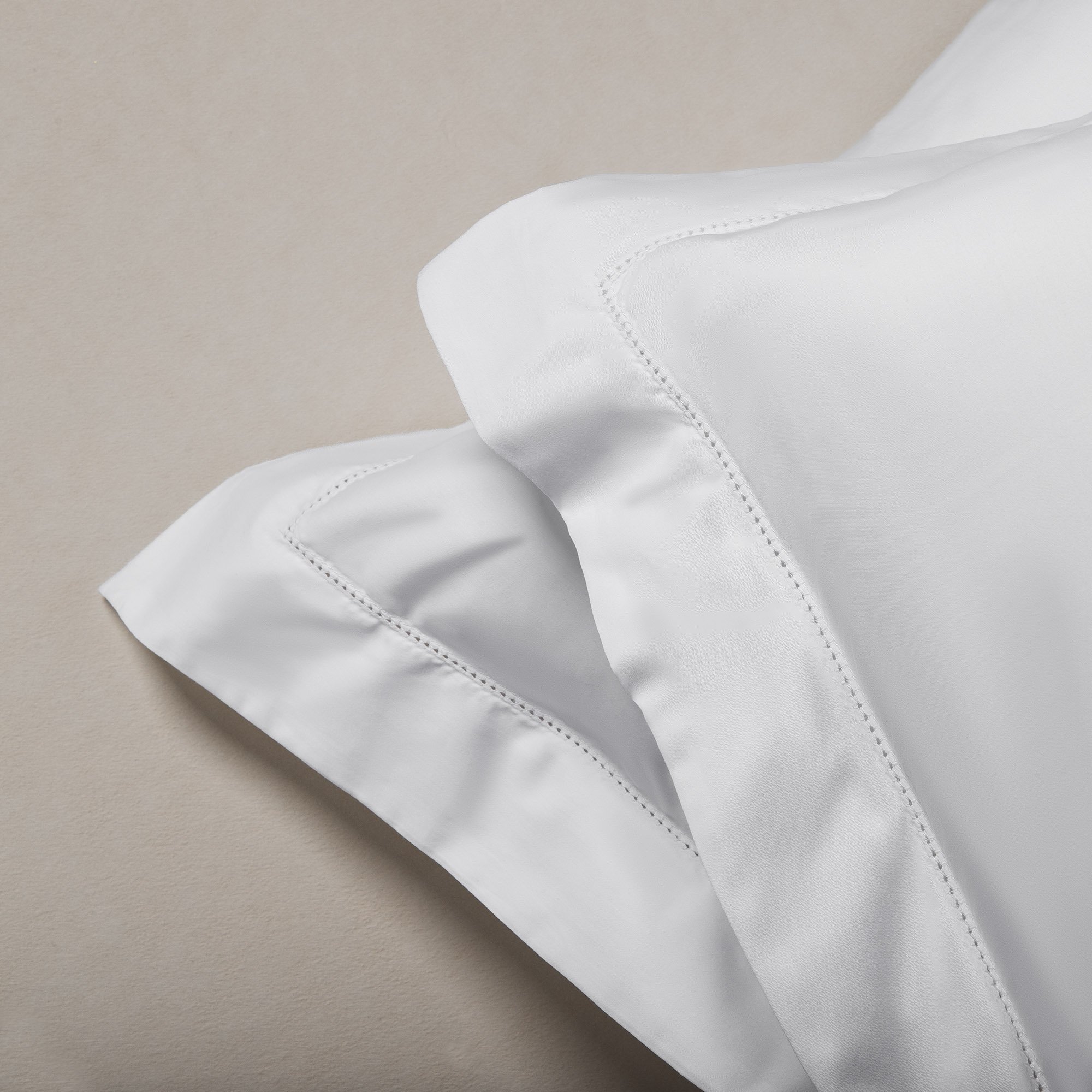 01 jogo 2 fronhas literie 300 fios cetim ligne 50x70cm branco