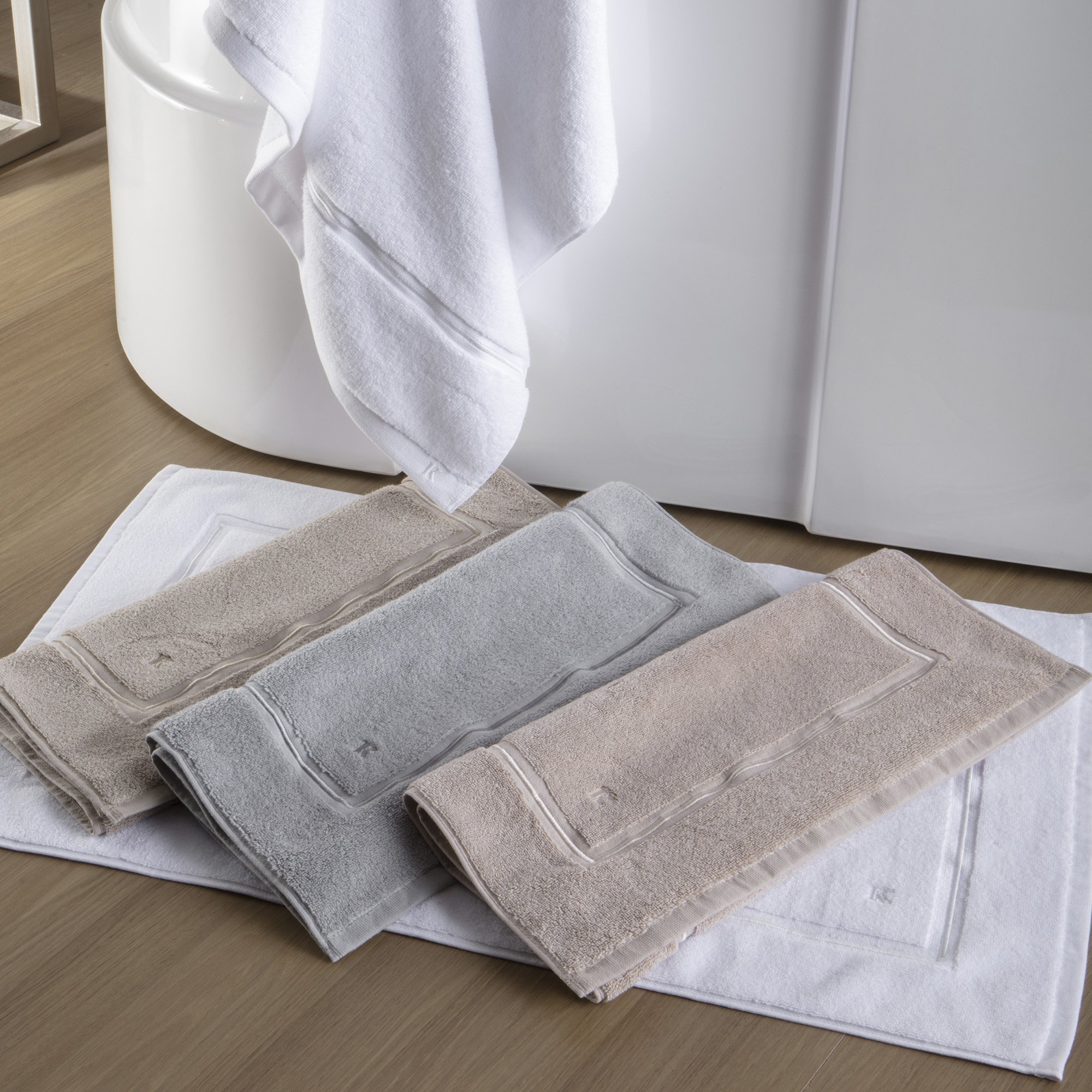 toalha piso lazio tinto ambientada sottile casa